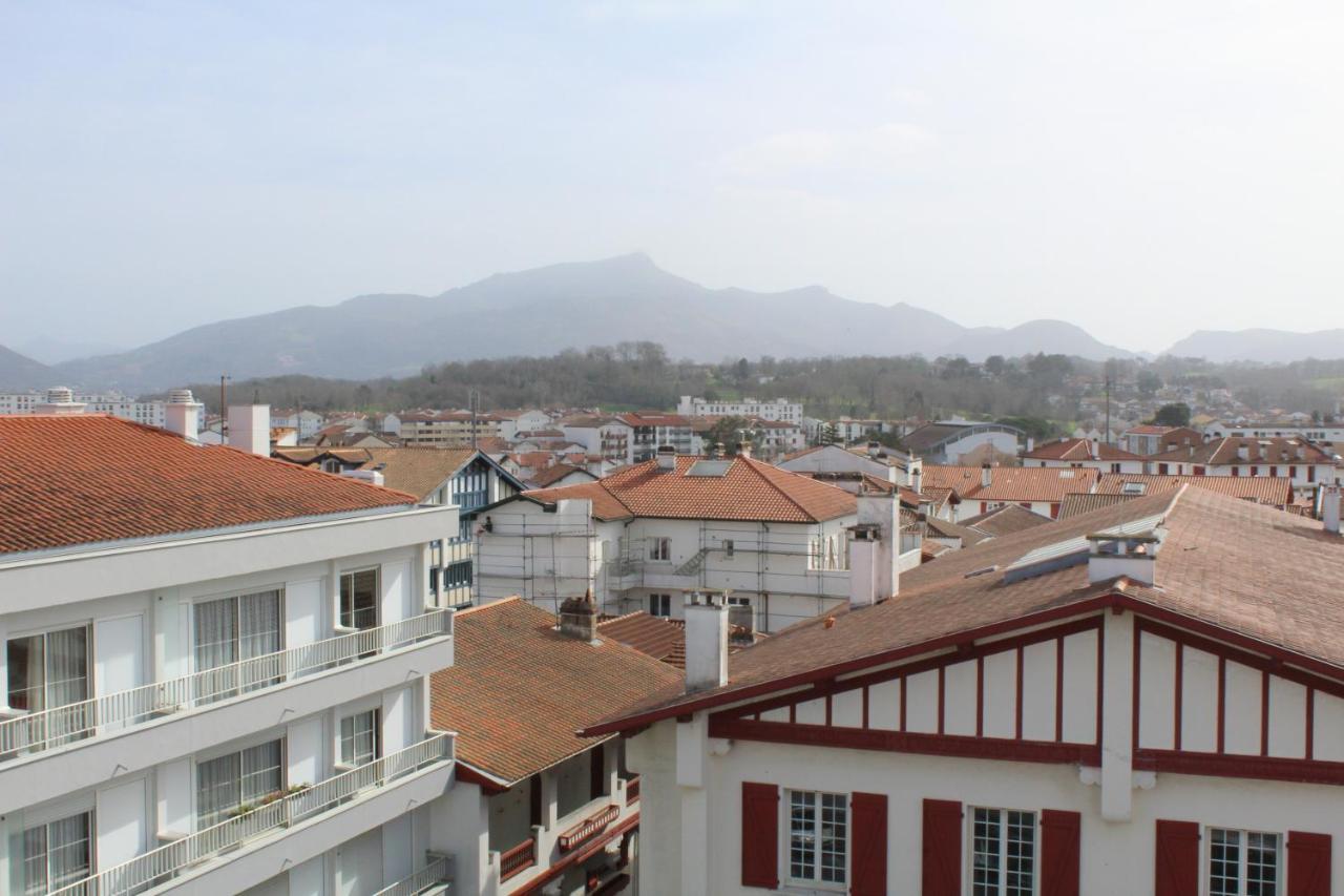 Studio Hyper Centre Avec Vue Sur Les Pyrenees Saint-Jean-de-Luz Dış mekan fotoğraf